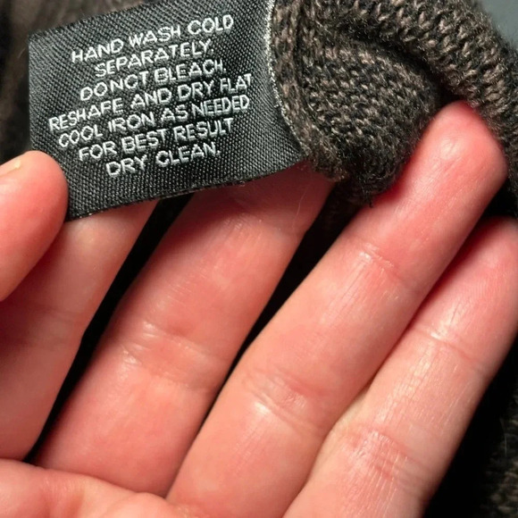 W118 by Walter Baker, geo print, zipper, hooded, oversized, poncho, size M/L - Picture 9 of 11